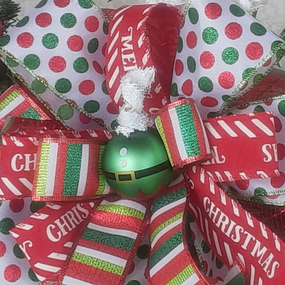 9ft. CHRISTMAS ELVES GARLAND
